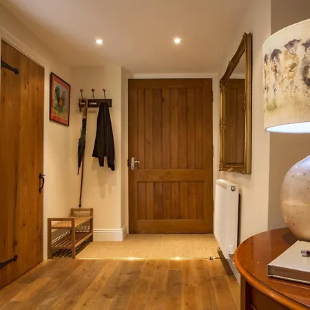 3 Bed In Lcc16 Vakantiehuis *